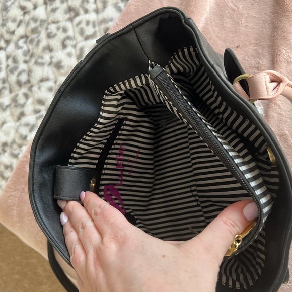 Betsey Johnson Cat Face purse - Picture 6 of 6